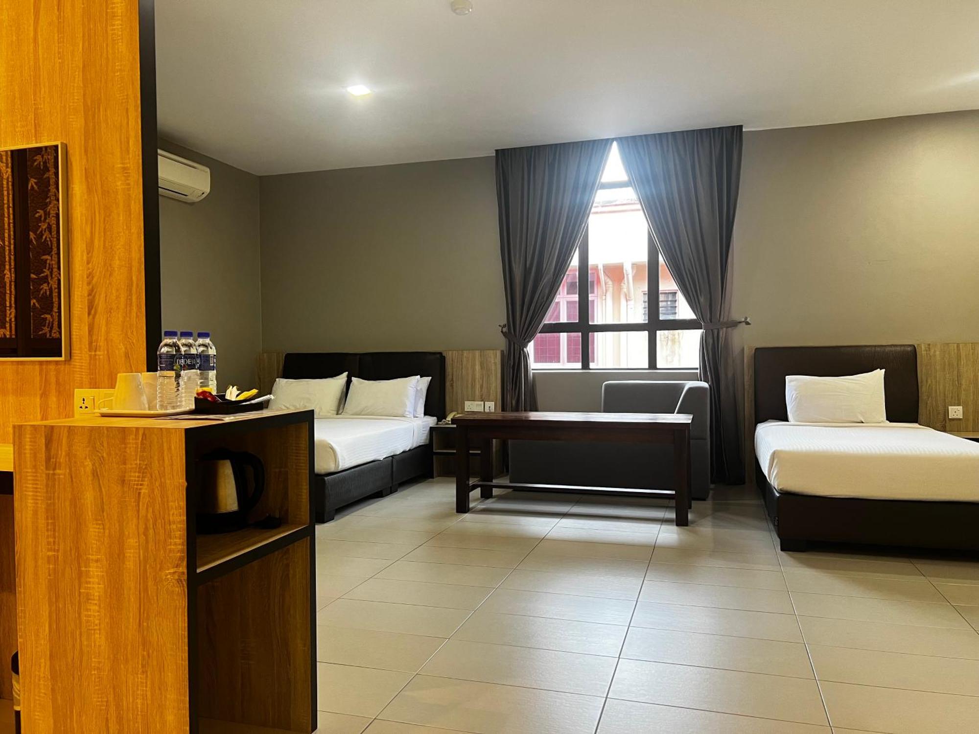Sin Lien Hotel Kluang Exterior photo